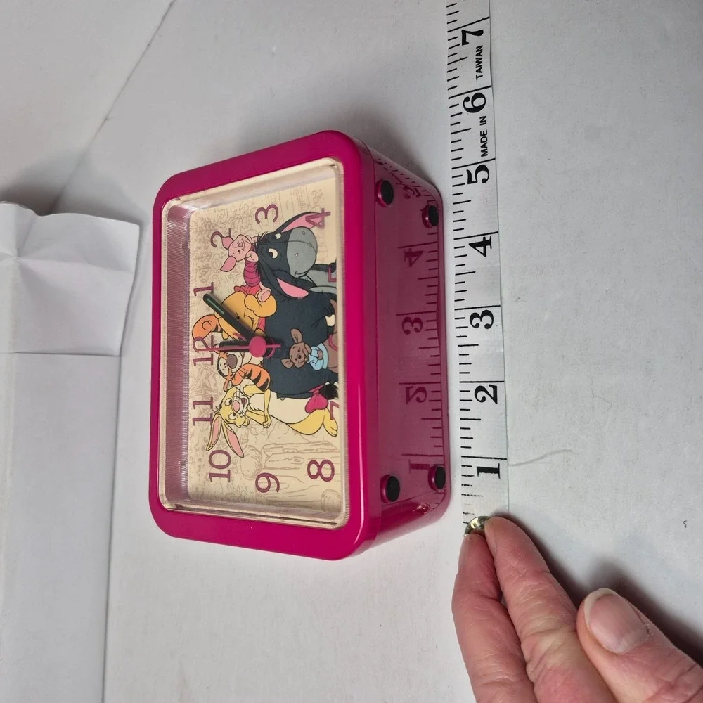 Disney Winnie The Pooh and Friends Tigger Piglet Etc Pink Analog Clock NO ALARM